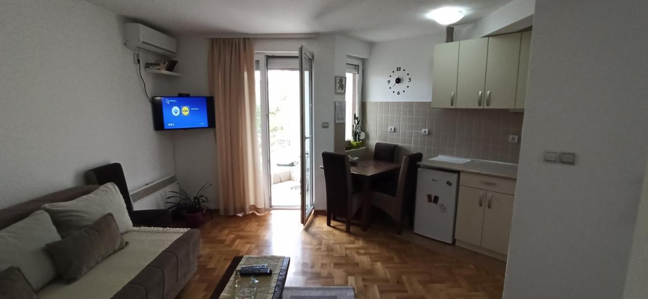 Apartment Laca Vrnjačka Banja Esterno foto