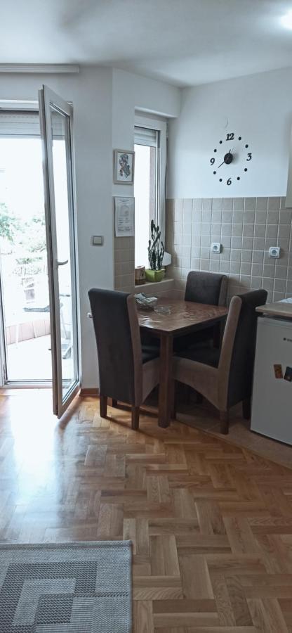 Apartment Laca Vrnjačka Banja Esterno foto