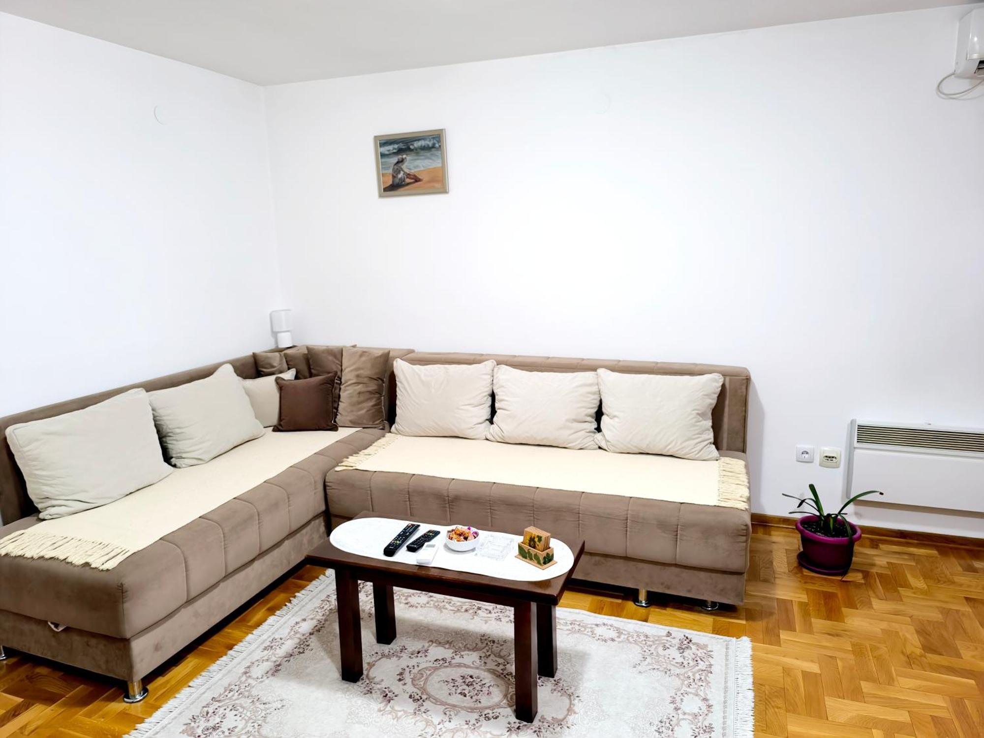 Apartment Laca Vrnjačka Banja Esterno foto