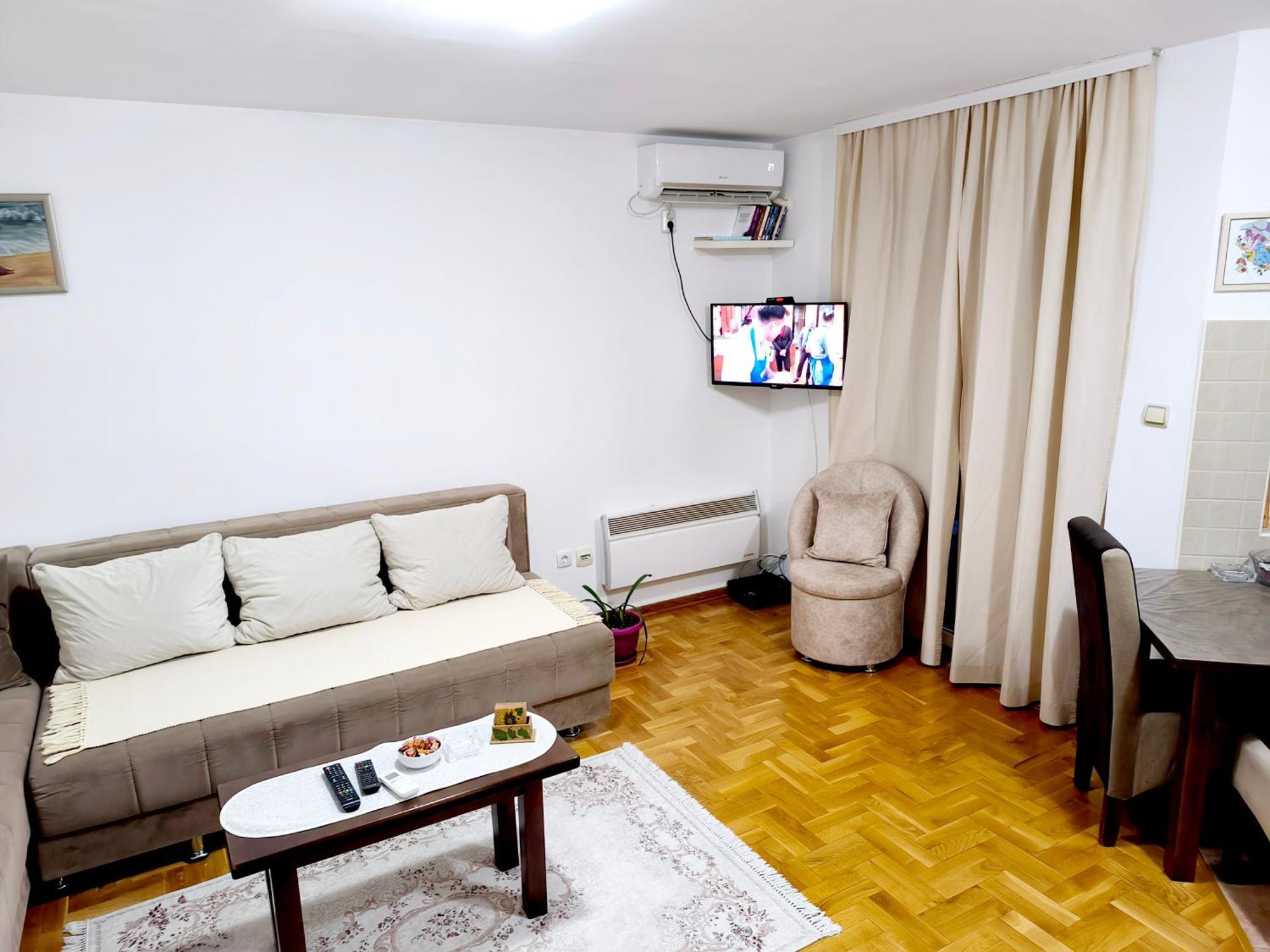 Apartment Laca Vrnjačka Banja Esterno foto