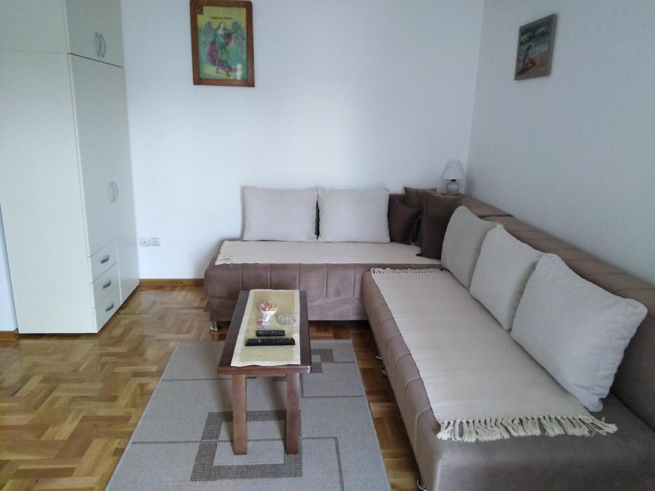 Apartment Laca Vrnjačka Banja Esterno foto